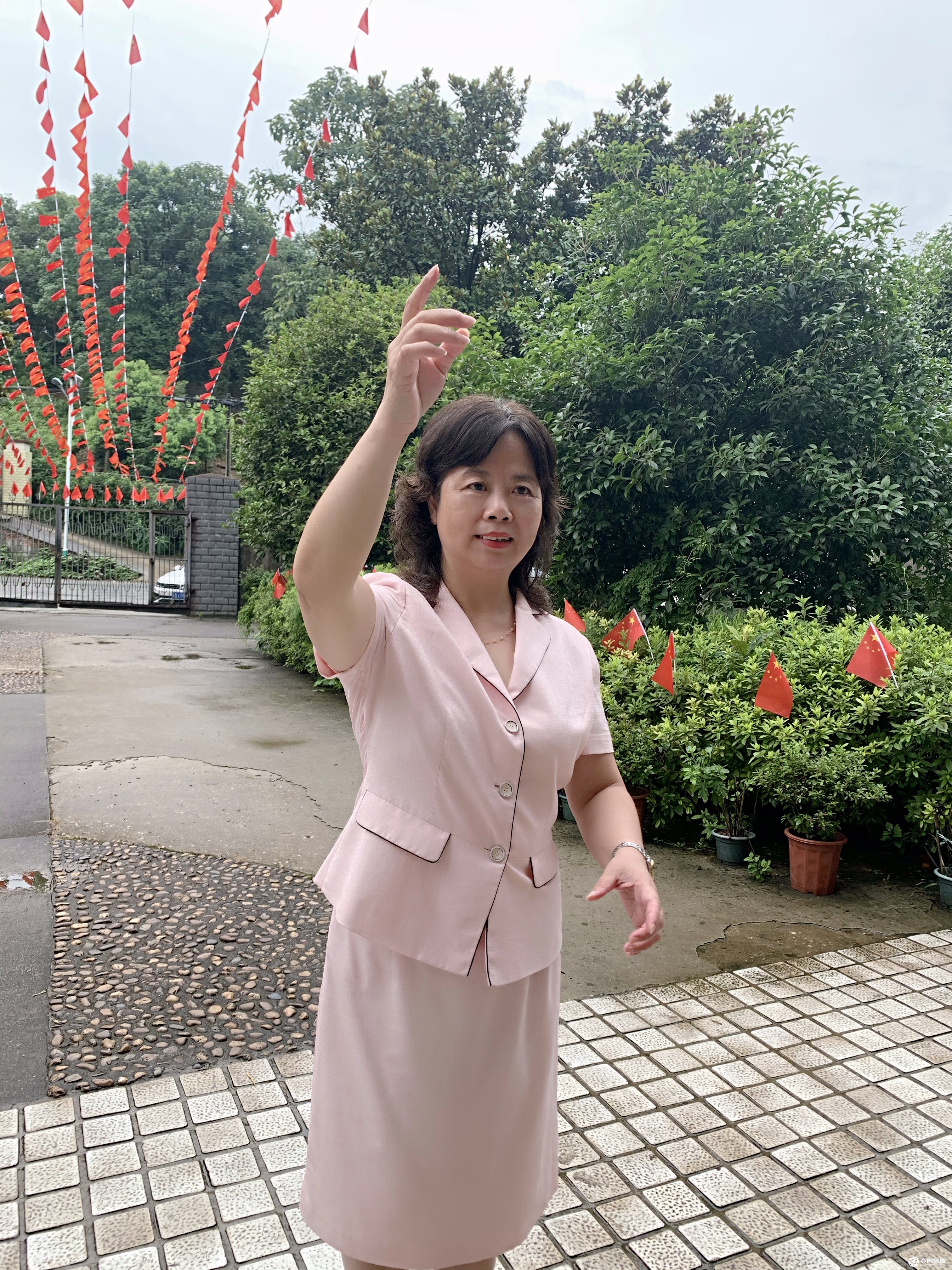 獻(xiàn)禮建黨百年| 唱支山歌給黨聽，堅(jiān)定不移跟黨走